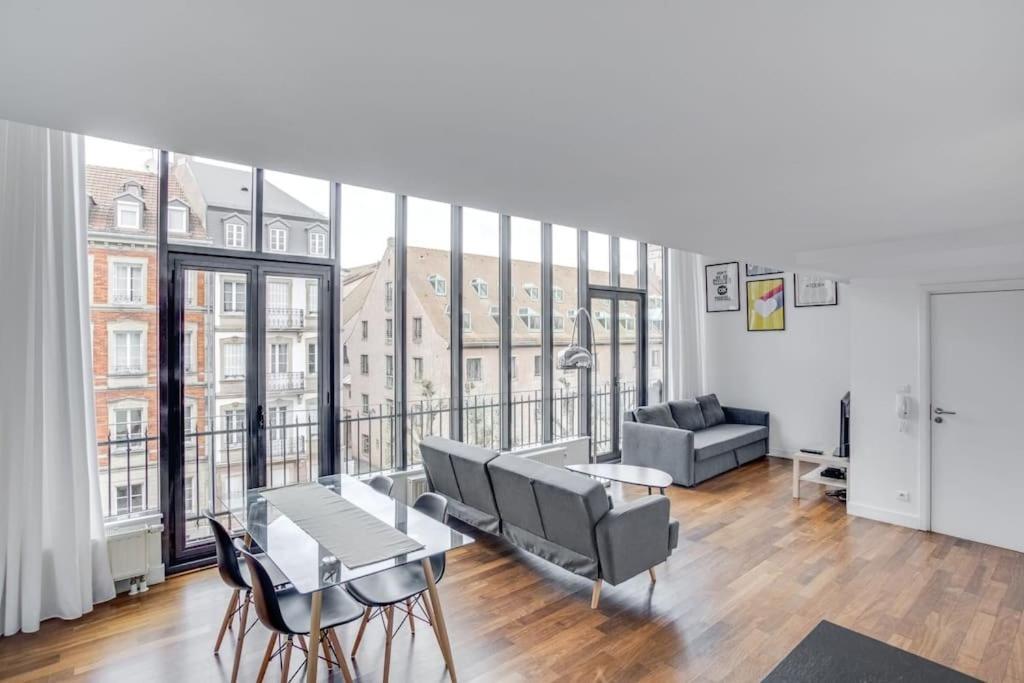 Le Loft Des Lumieres - Superbe Loft Lumineux Au Coeur De La Krutenau Appartement Straatsburg Buitenkant foto